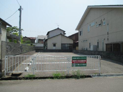 泉野町５丁目Ａ月極駐車場外観