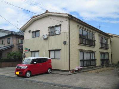 村上ハイツ外観