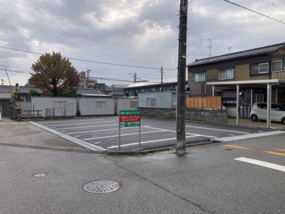 米泉パーキングｏｎｅ外観